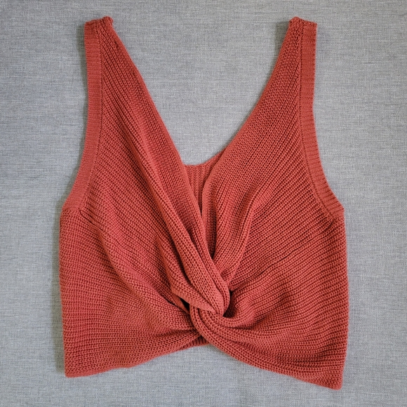 Women's Lulus Lets Get Away Knit Twist Back Tank Top Rust Red Size Large - Picture 4 of 9